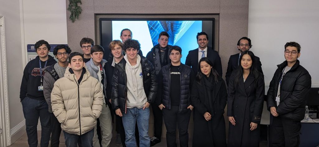 Guildhouse Students host an Investment Banking Talk